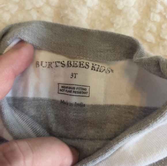 Burt’s Bees Kids 3T Organic Cotton Pajama Set | Gray Stripe - Picture 3 of 5